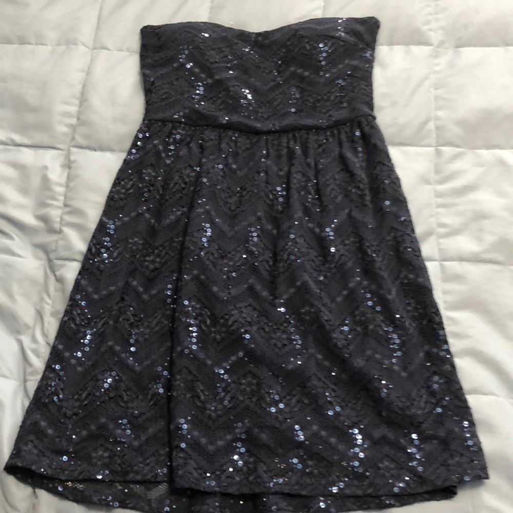 Size L strapless navy sparkle dress